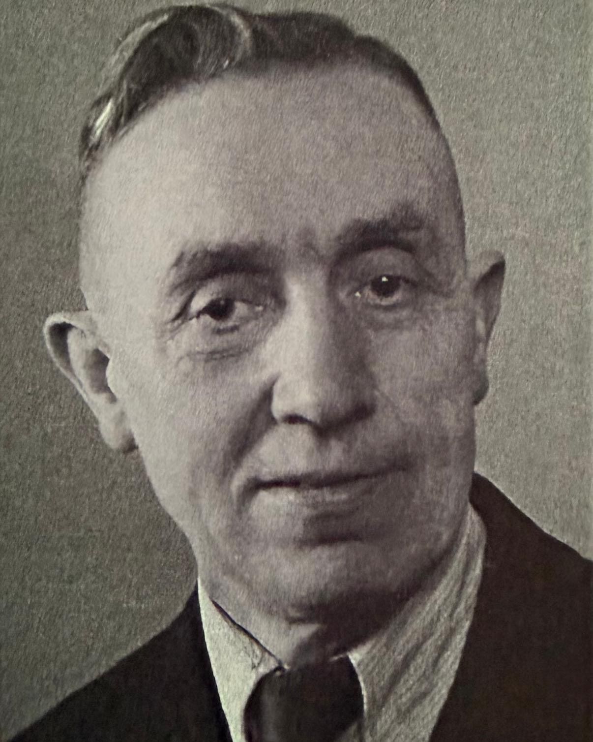 Hermann Luthe, Schwarz-Weiß-Porträt